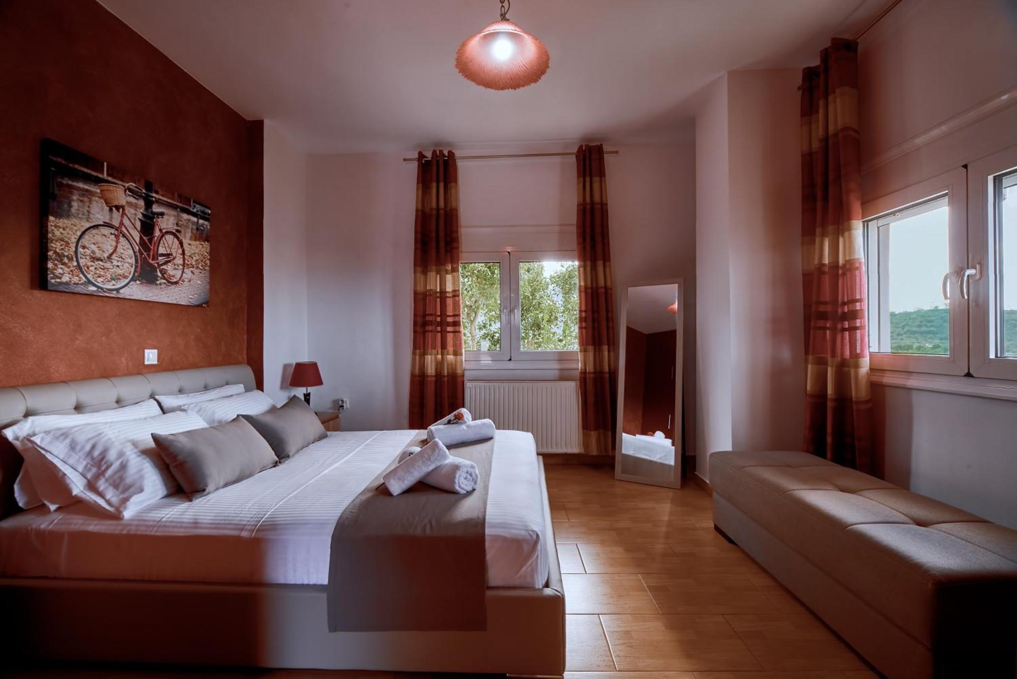 Aelia Villa